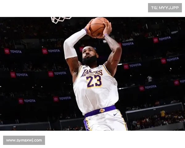 28日NBA前瞻:詹姆斯冲击42000分里程碑 亚历山大剑指8连胜 28日NBA前瞻:詹姆斯冲击42000分里程碑 亚历山大剑指8连胜